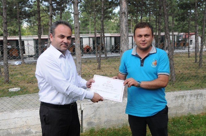 Veteriner İşleri Personeline Sertifika