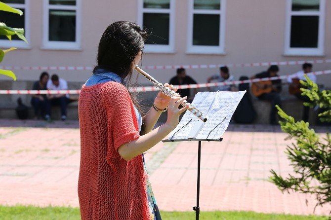 Odü Müzik Ve Sahne Sanatları Fakültesi 110 Öğrenci Alacak