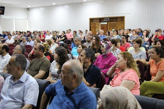 5 Bin Öğretmenin Katıldığı İl Zümre Çalıştayı Başladı