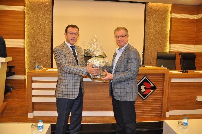 Deniz Harp Akademisi Heyetinden Osb’ye Ziyaret