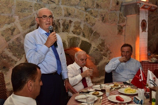 Vali Ve Başkan Bahçeşehir Koleji’nin İftarına Katıldı