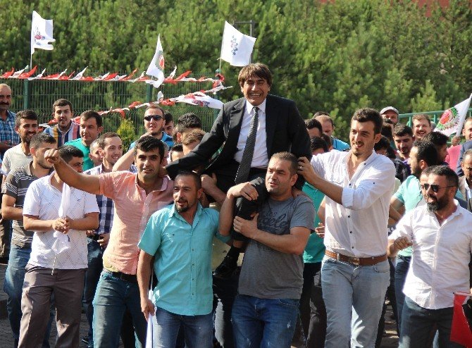Kardemir’de 400 Taşeron İşçisine Kadro Müjdesi