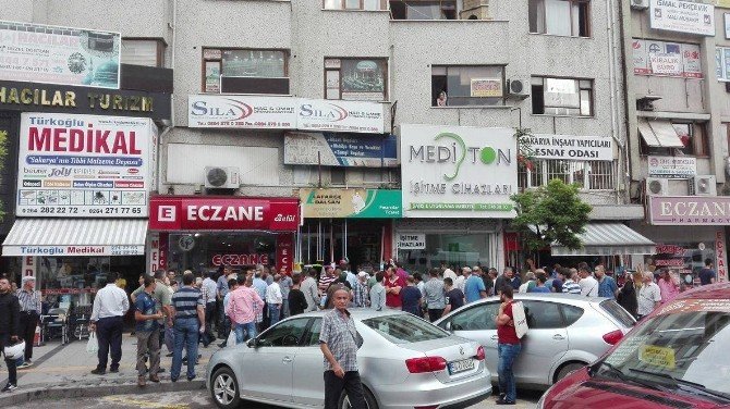 Amca-yeğen Arasındaki Tartışma Kanlı Bitti: 2 Ağır Yaralı