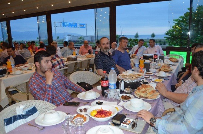 Türkiye Gazetesi’nden İftar