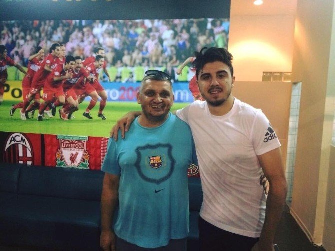 İngiliz Devinin Peşinden Koştuğu Ozan Tufan Halı Saha Maçında