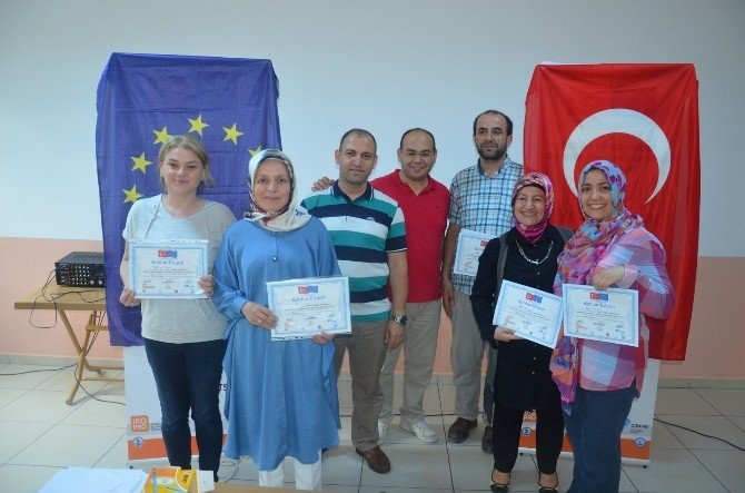Öğretmenlere “Etkili İletişim Becerileri” Semineri
