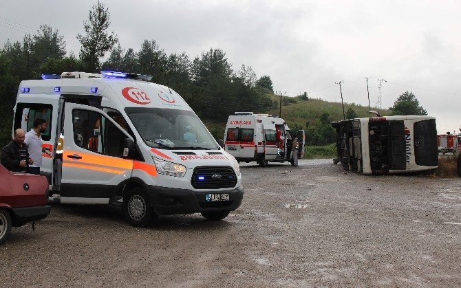 Kastamonu-karabük Karayolunda Yolcu Otobüsü Devrildi: 28 Yaralı
