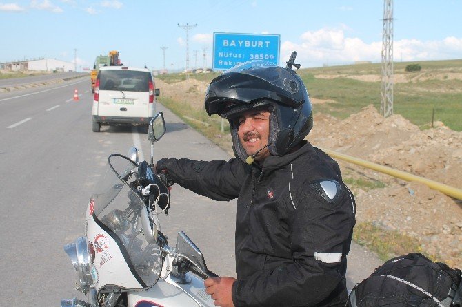 Engelliler İçin Motosikletiyle Türkiye’yi Dolaşıyor