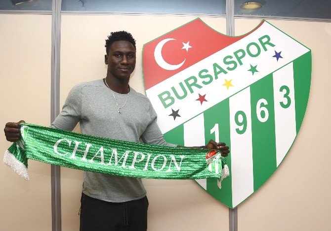 Bursaspor’da Çifte İmza