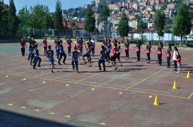 Zonguldak’ı Ve Türkiye’yi Ciof Festivali’nde Temsil Edecekler