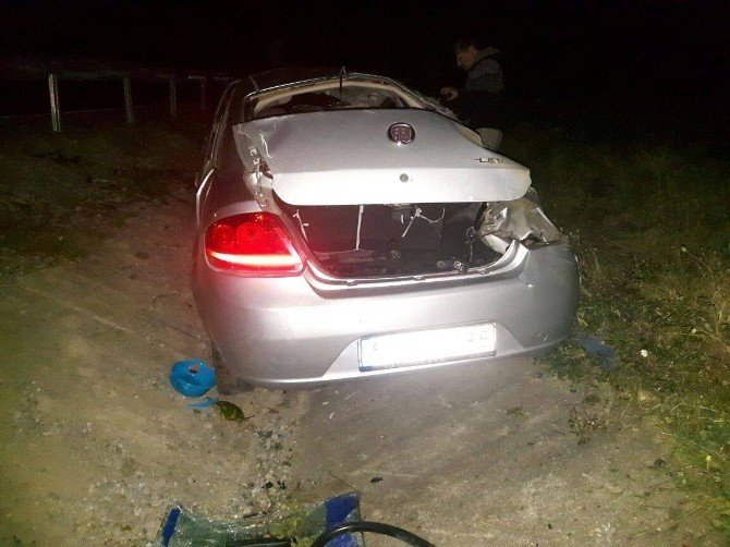 Bayram Tatiline Giden Ailenin İçinde Bulunduğu Otomobil Takla Attı: 7 Yaralı