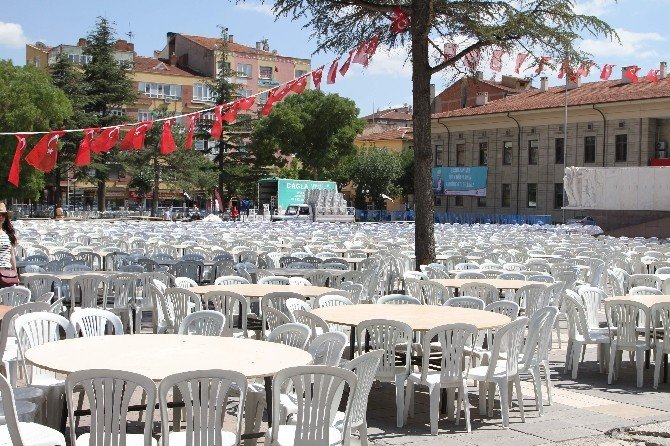 Eskişehir’de Başbakan Yıldırım İçin Hazırlıklar Tüm Hızıyla Devam Ediyor