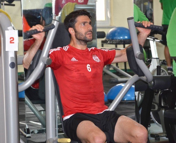 Sivasspor, Yeni Sezon Hazırlıklarını Sürdürüyor