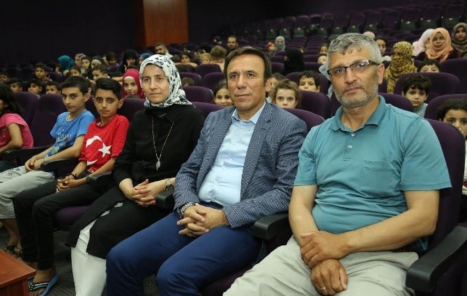 Başkan Genç’ten ’Vatandaşlık’ Desteği