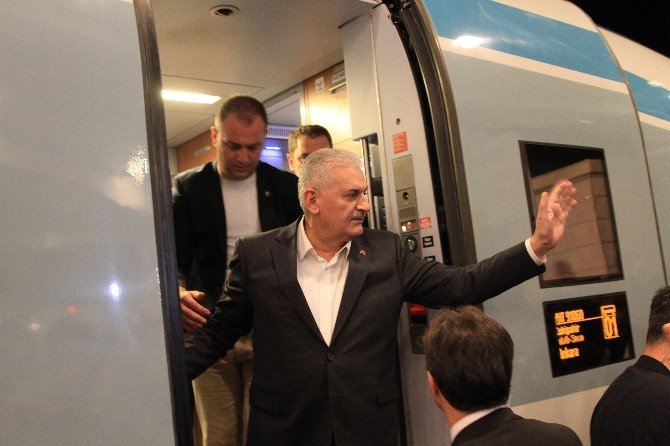 Başbakan Yıldırım Eskişehir’den Yht’le Ayrıldı