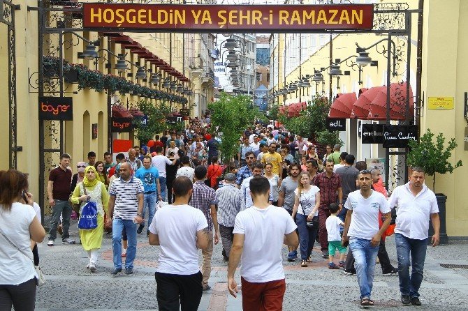 Piyasada Bayram Bereketi