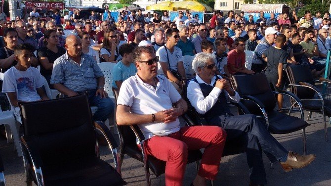 Bandırmaspor’da İmza Şov