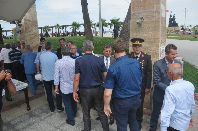 Akçakoca’da Resmi Bayramlaşmaya İlgi Büyük Oldu