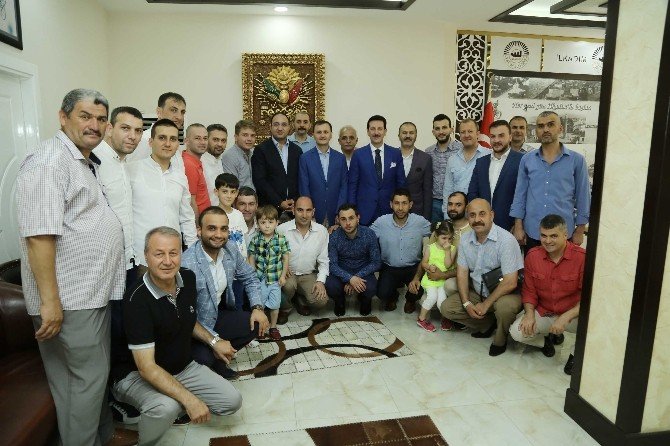 İlkadım’da Bayramlaşma Coşkusu