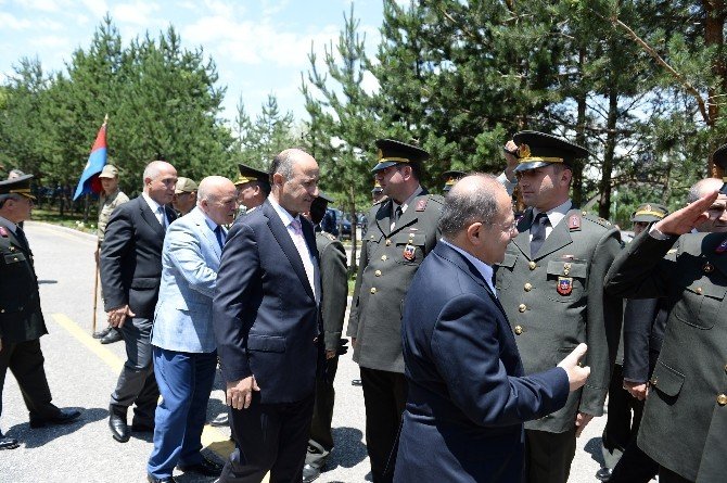 Sağlık Bakanı Akdağ’dan Bayramda Beslenme Önerileri