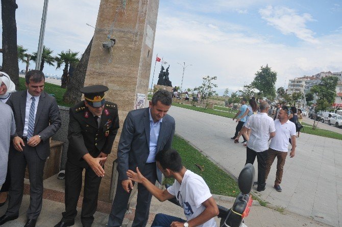 Akçakoca’da Resmi Bayramlaşmaya İlgi Büyük Oldu