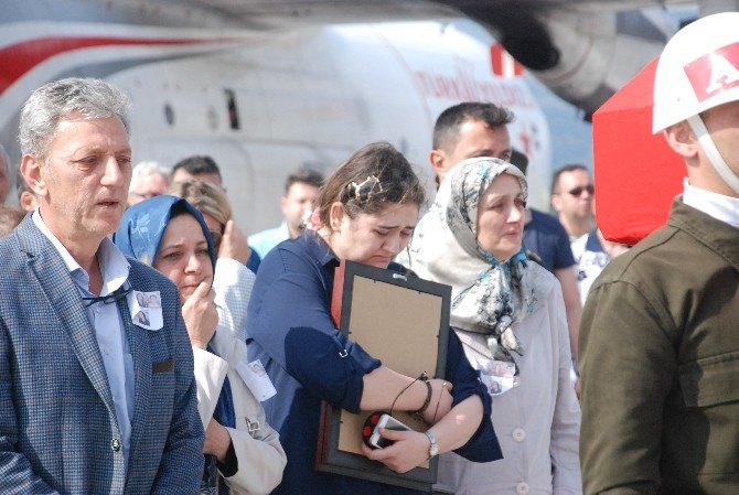Helikopter Kazasında Hayatını Kaybeden Anne-kızın Cenazesi Tokat’ta