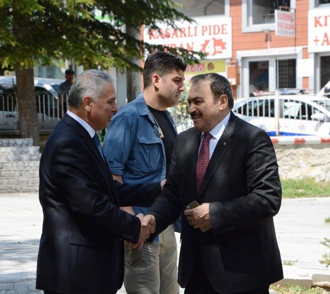 Bakan Eroğlu Afyonkarahisar’da (1)