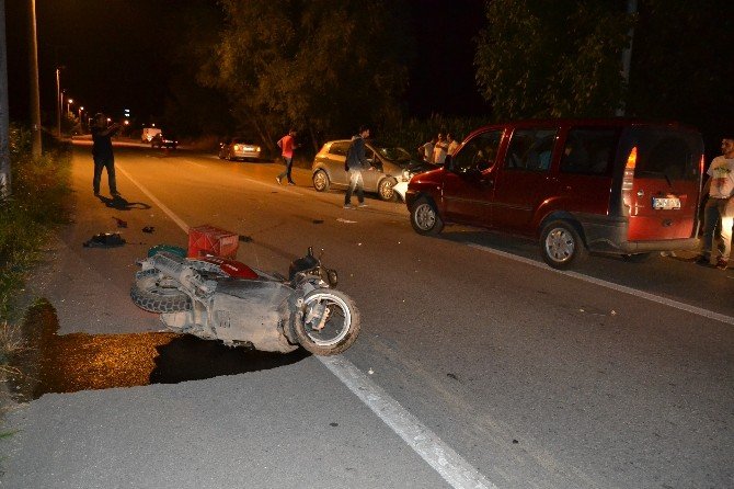 Otomobille Motosiklet Kafa Kafaya Çarpıştı: 1 Ölü