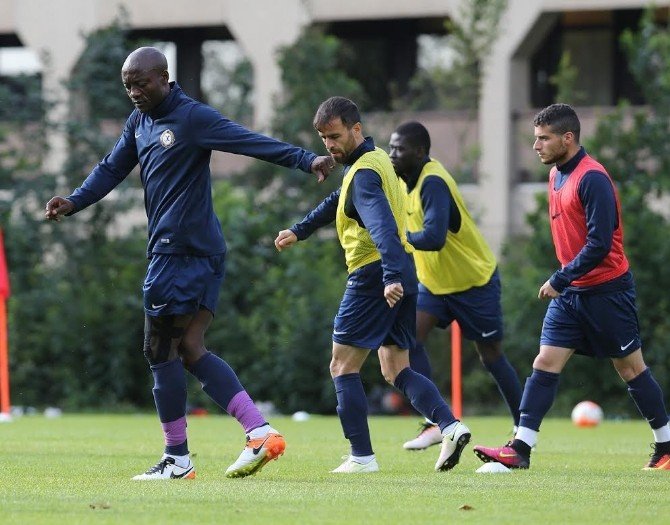 Osmanlıspor Günü Çift Antrenmanla Tamamladı
