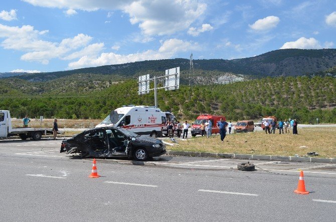 Çorum’da Trafik Kazası: 1 Ölü, 4 Yaralı