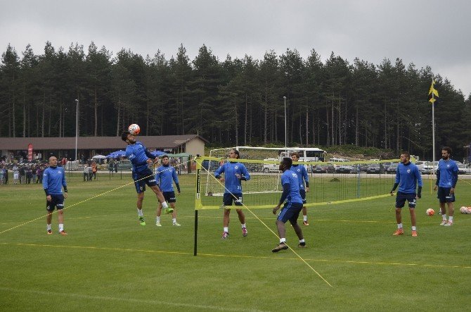 Fenerbahçe’nin Yeni Transferleri Bir Arada