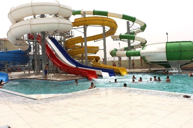 Royal Aqua Yüzme Havuzu Hizmete Açıldı