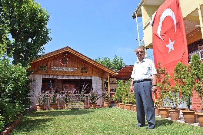22 Yıldır Şehit Oğlunun Maaşını Eğitim Ve Kültüre Harcıyor
