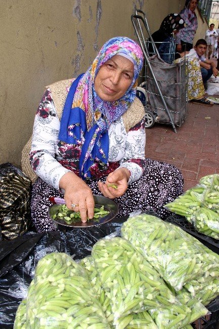 Fedakar Kadın