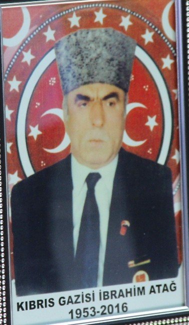 Kıbrıs Gazisi, Törenle Toprağa Verildi