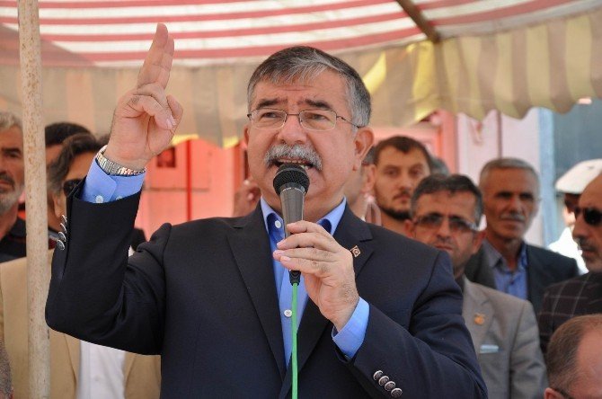 Milli Eğitim Bakanı Yılmaz: "Bu Kadar Sıkıntıya Rağmen Türkiye Büyümeye Devam Ediyor"
