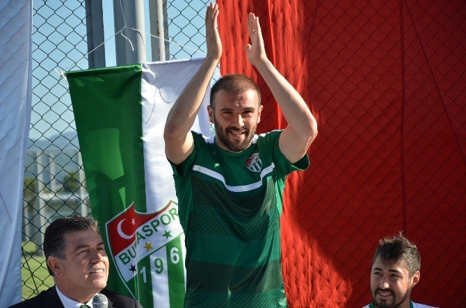 Bursaspor’da İmza Şov