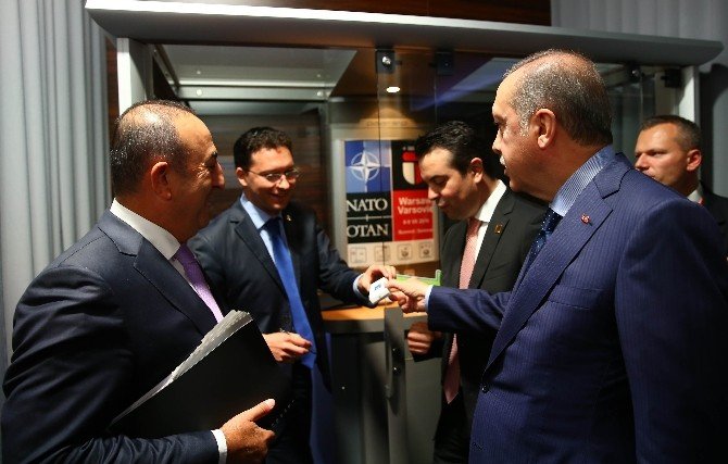 Cumhurbaşkanı Erdoğan, Bulgaristan Dışişleri Bakanı’na Sigarayı Bıraktırdı