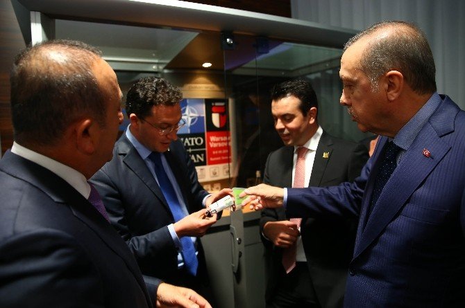Cumhurbaşkanı Erdoğan, Bulgaristan Dışişleri Bakanı’na Sigarayı Bıraktırdı