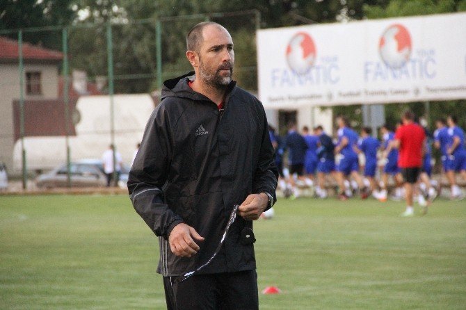 Karabükspor Top Başı Yaptı