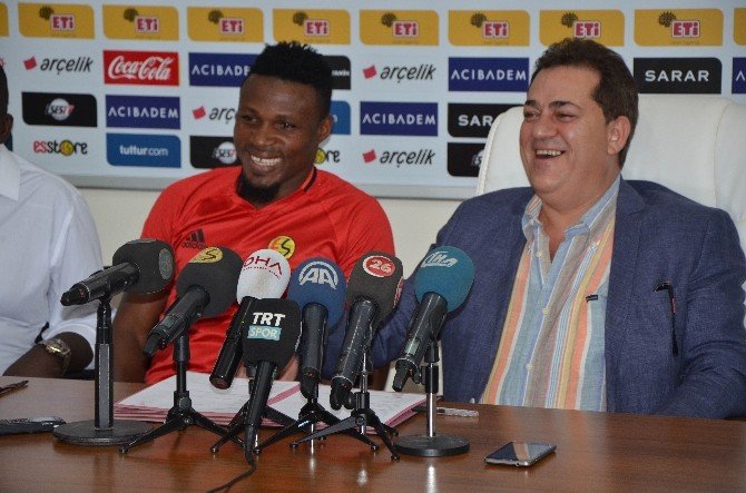 Akaminko İkinci Kez Eskişehirspor’da