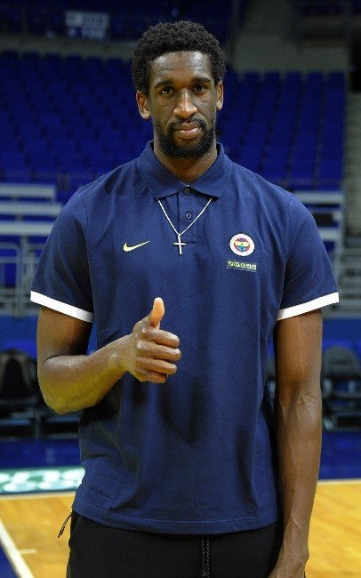 Fenerbahçe, Udoh İle Sözleşme Yeniledi