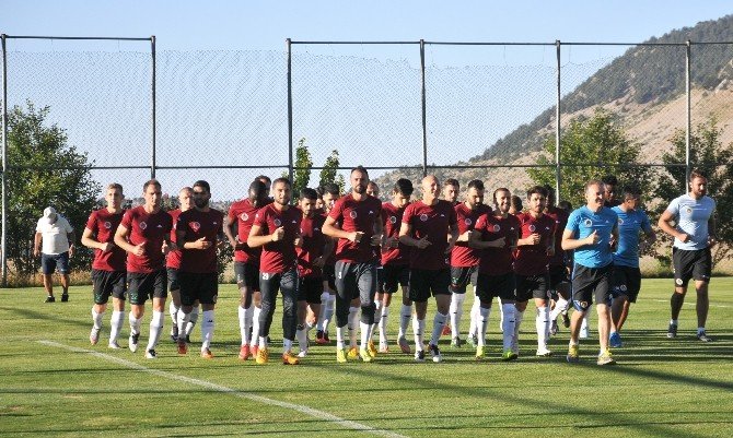 Alanyaspor Davraz’da Kampa Girdi