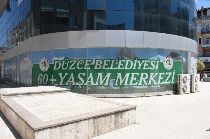 Düzce Belediyesi Sosyal Hizmetler İçin Atağa Geçti