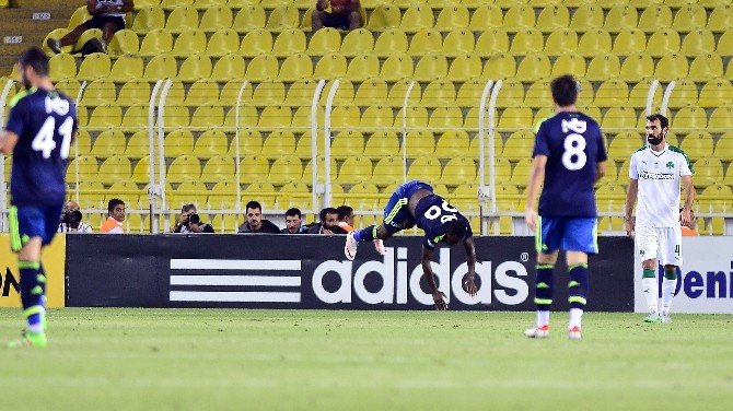 Fenerbahçe Hazırlık Maçında Panathinaikos’u 2-1 Mağlup Etti.