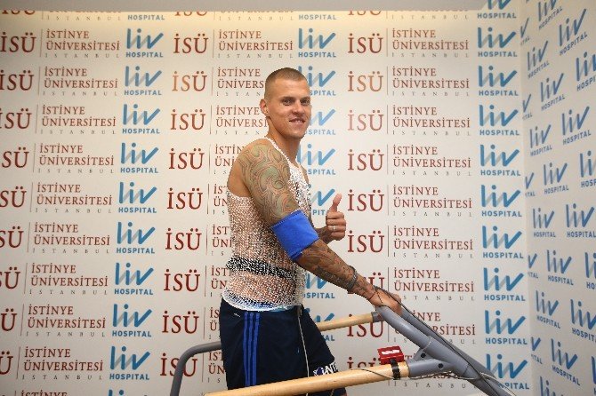 Skrtel Ve İsmail Köybaşı Sağlık Kontrolünden Geçti