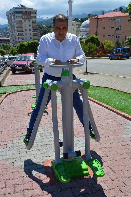 Görele Spor Aletleri İle Donatılıyor