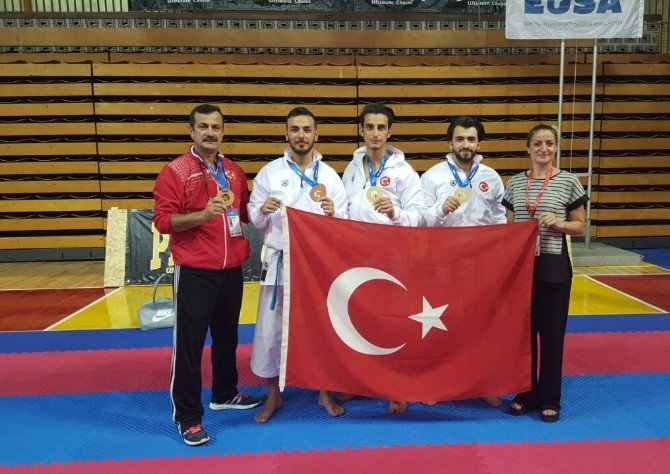 İaü Karate Takımlarından Avrupa’da Çifte Şampiyonluk