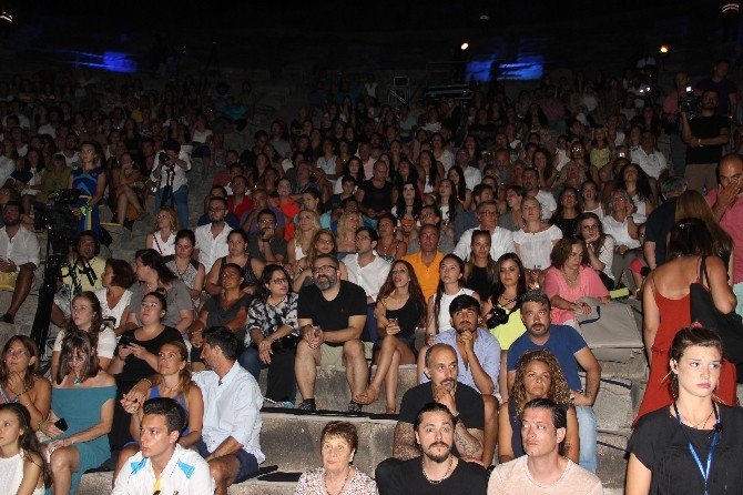 Sertap Erener “Bu Dönemde Konser Vermek Zor”