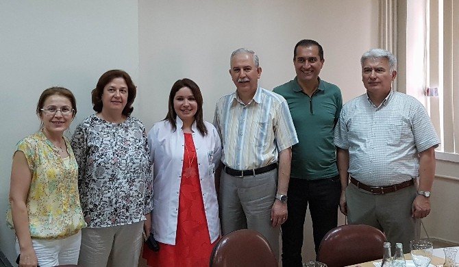 Doktor Babanın Doktor Kızları